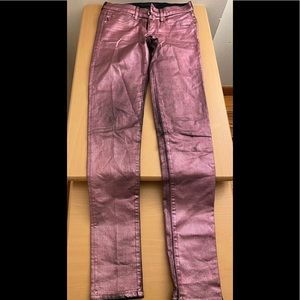 JUICY COUTURE SKINNY PINK METALLIC PANTS